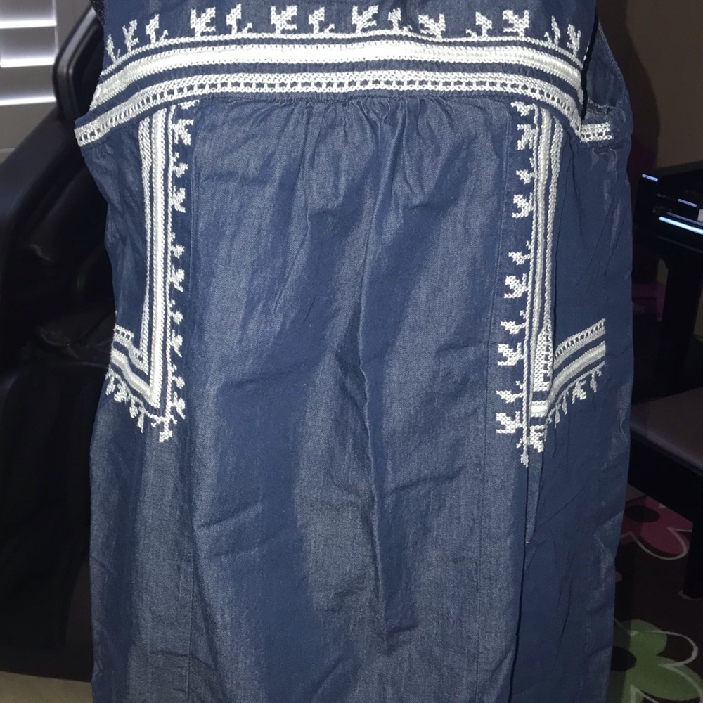 Embroidery short dress